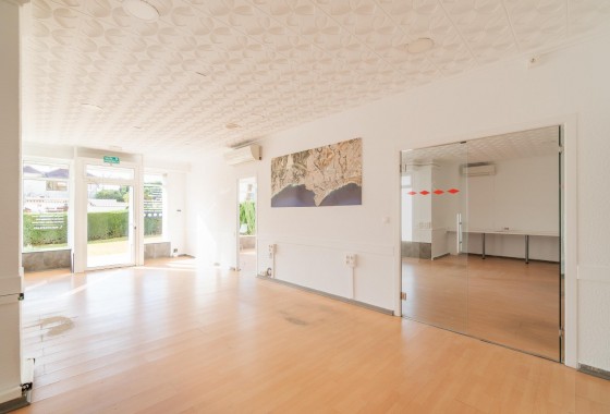 Location à long terme - Commercial - Orihuela Costa - La Zenia