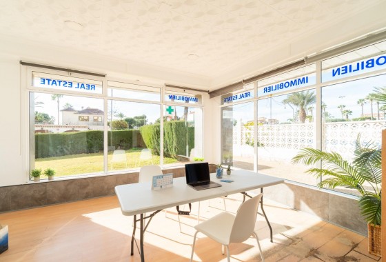 Location à long terme - Commercial - Orihuela Costa - La Zenia