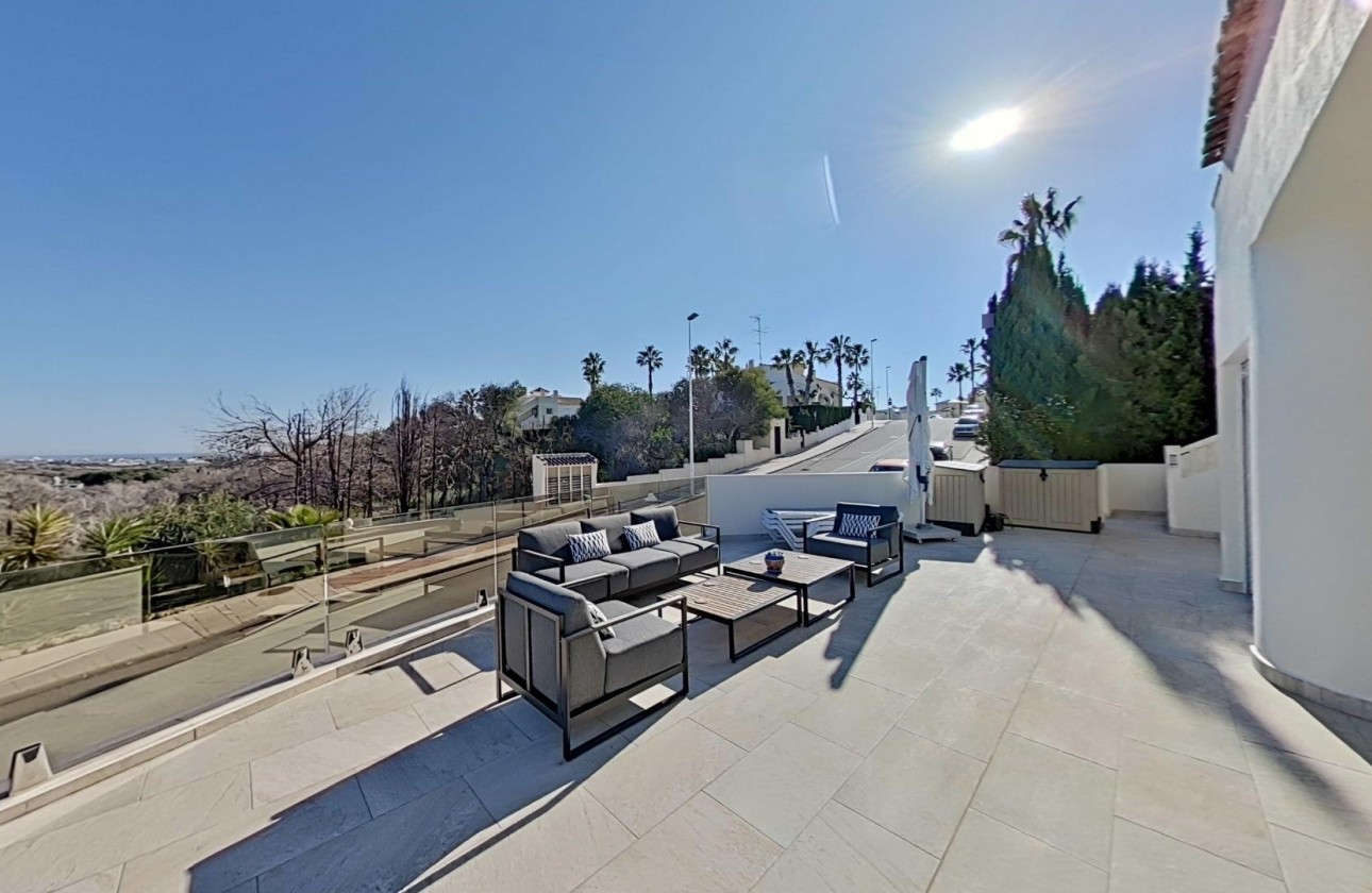 Revente - Villa - Orihuela Costa - Lomas de Campoamor-Las Ramblas