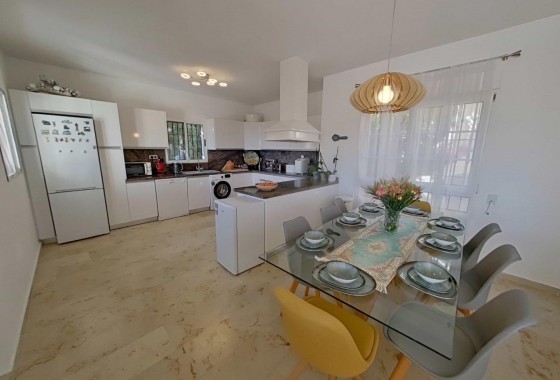 Revente - Villa - Orihuela Costa - Lomas de Campoamor-Las Ramblas