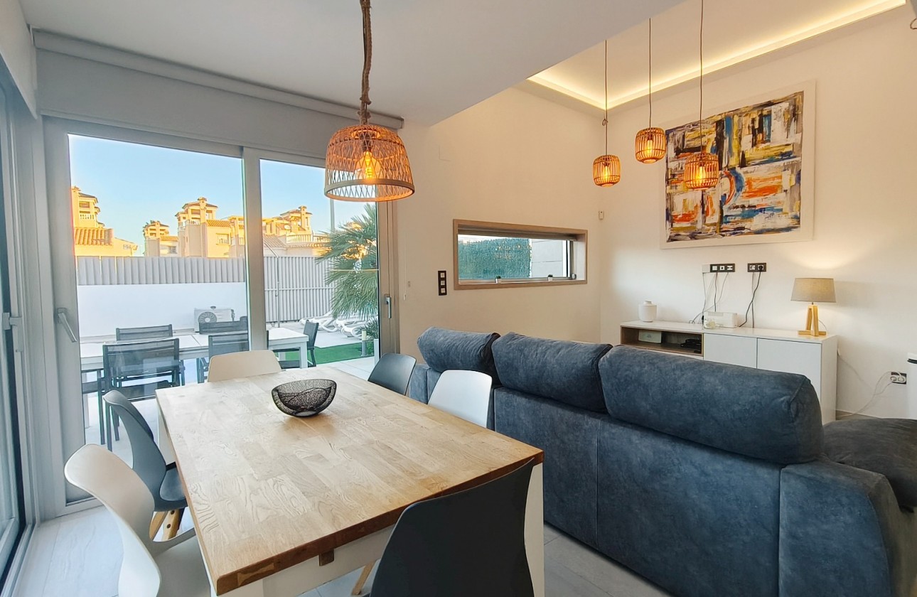 Revente - Villa - Guardamar del Segura - EL RASO