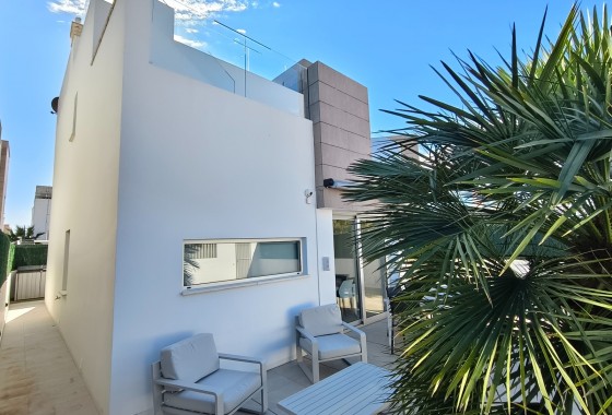 Revente - Villa - Guardamar del Segura - EL RASO