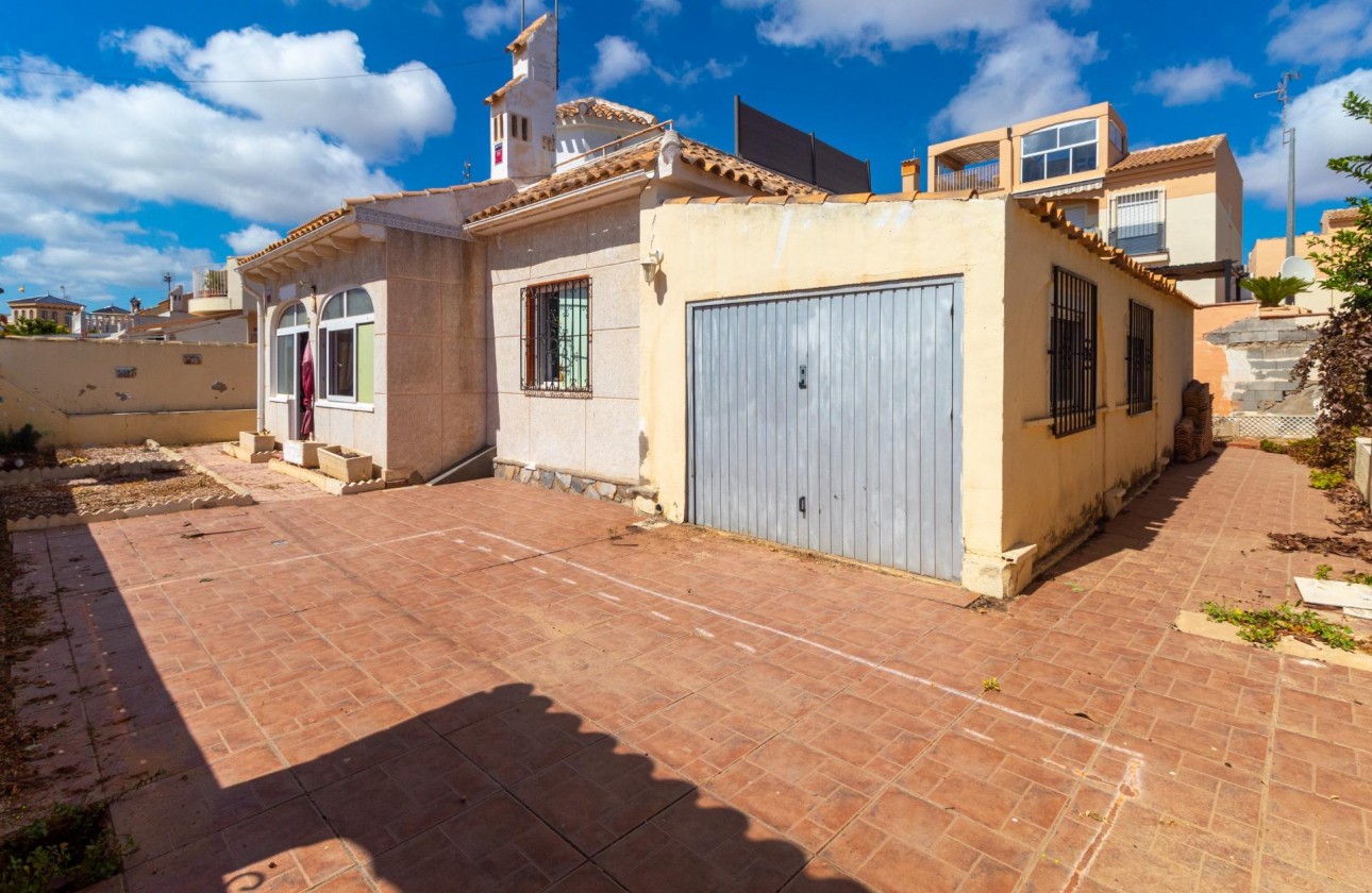 Revente - Villa - Orihuela Costa - Los Almendros-La Florida