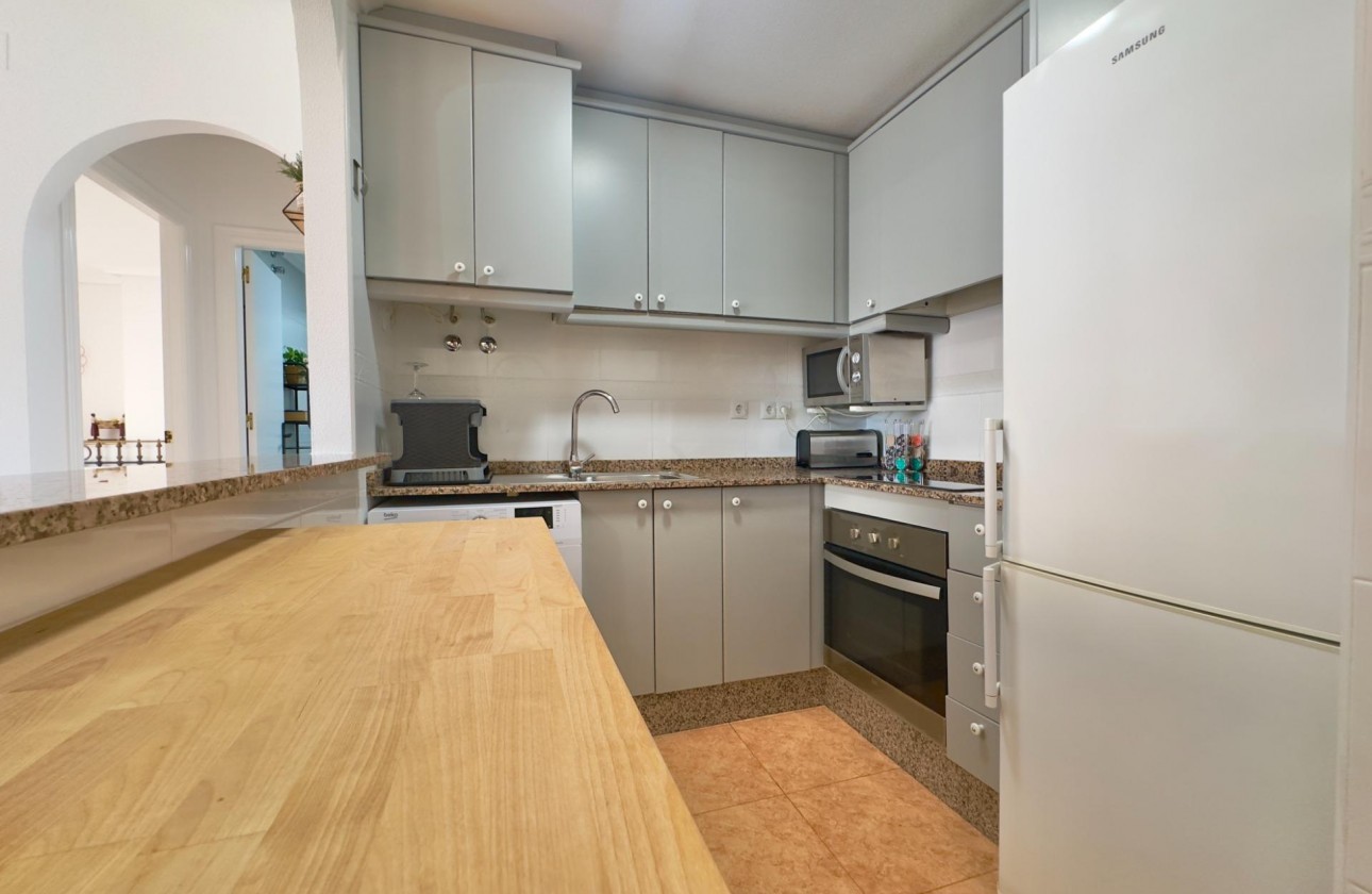 Reventa - Ático - Torrevieja - La Mata pueblo