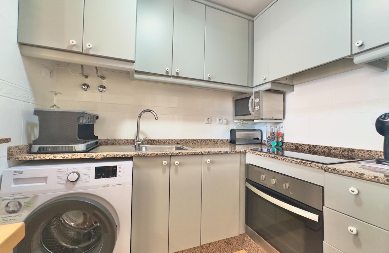 Reventa - Ático - Torrevieja - La Mata pueblo