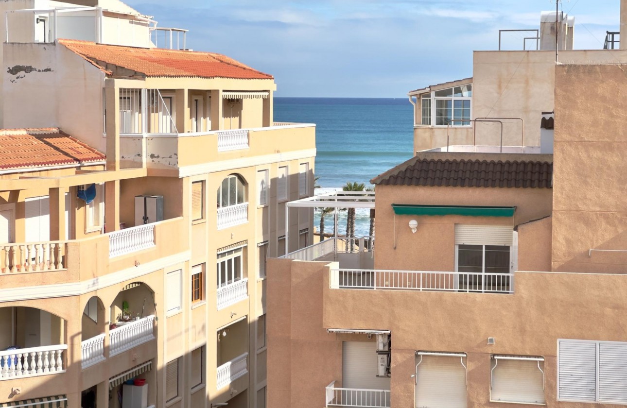 Reventa - Ático - Torrevieja - La Mata pueblo