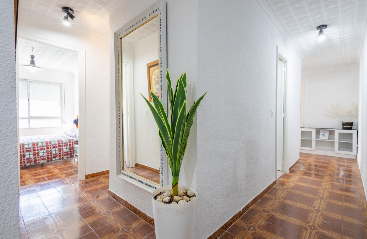 Revente - Appartement - Torrevieja - Playa del Acequión