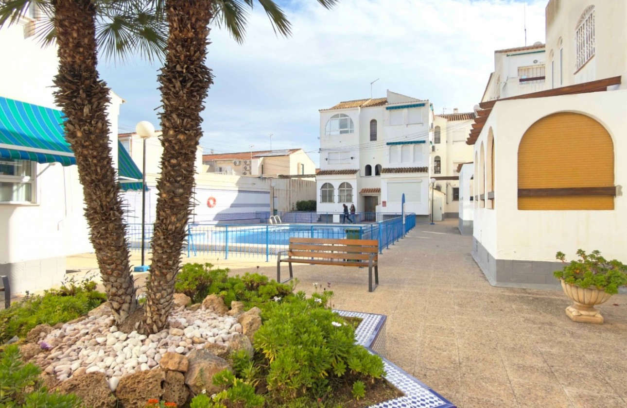 Revente - Appartement - Torrevieja - El Acequión - Los Náufragos