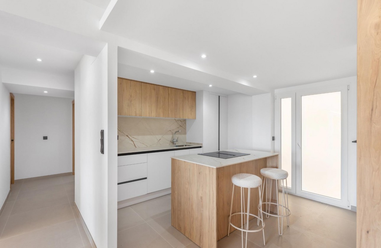 Resale - Apartment / flat - Torrevieja - La Mata pueblo