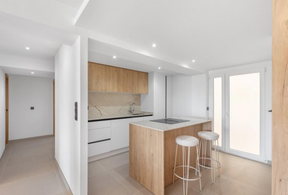 Resale - Apartment / flat - Torrevieja - La Mata pueblo