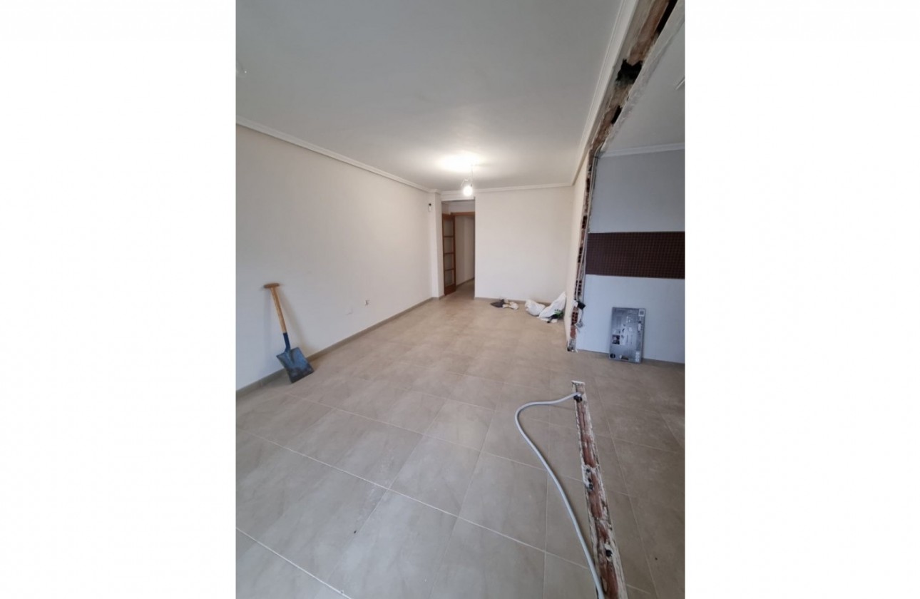 Reventa - Apartamento / piso - Torrevieja