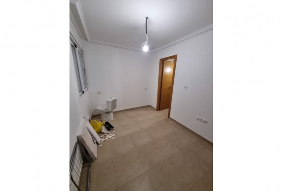 Reventa - Apartamento / piso - Torrevieja