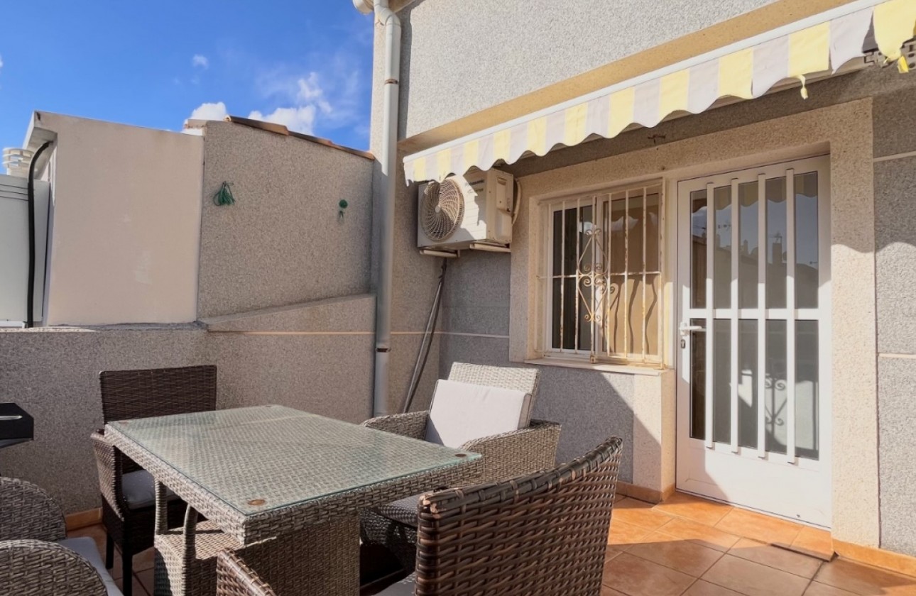 Revente - Villa - Torrevieja - La Siesta - El Salado -  Torreta