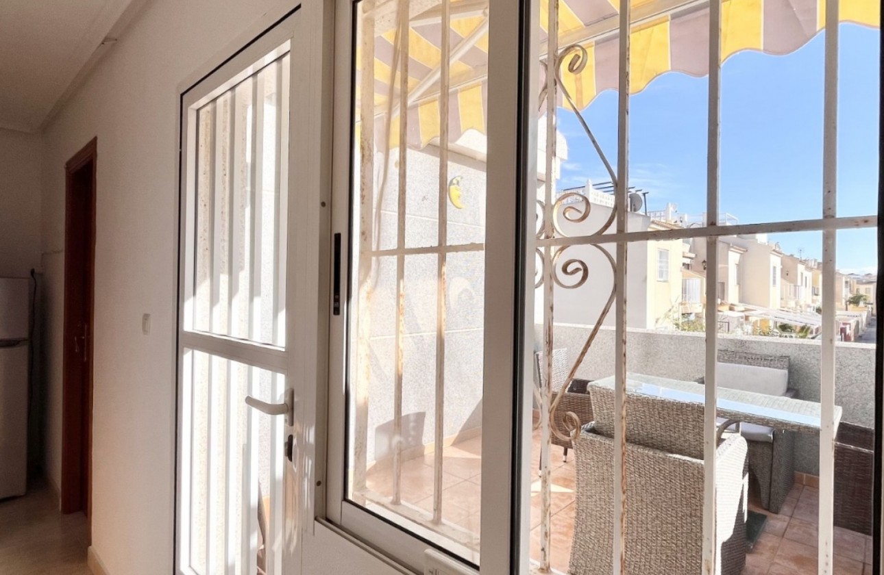 Revente - Villa - Torrevieja - La Siesta - El Salado -  Torreta