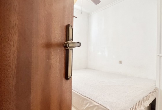 Revente - Villa - Torrevieja - La Siesta - El Salado -  Torreta