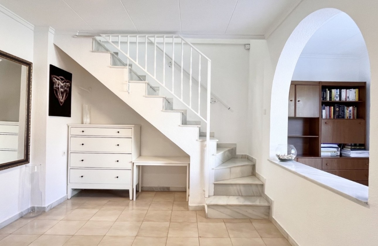 Revente - Villa - Torrevieja - La Siesta - El Salado -  Torreta