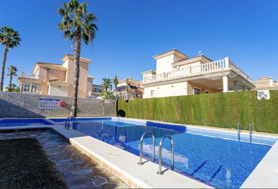 Reventa - Chalet - Orihuela Costa - Los Altos