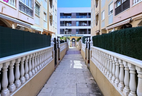 Revente - Appartement - Torrevieja - La Mata pueblo
