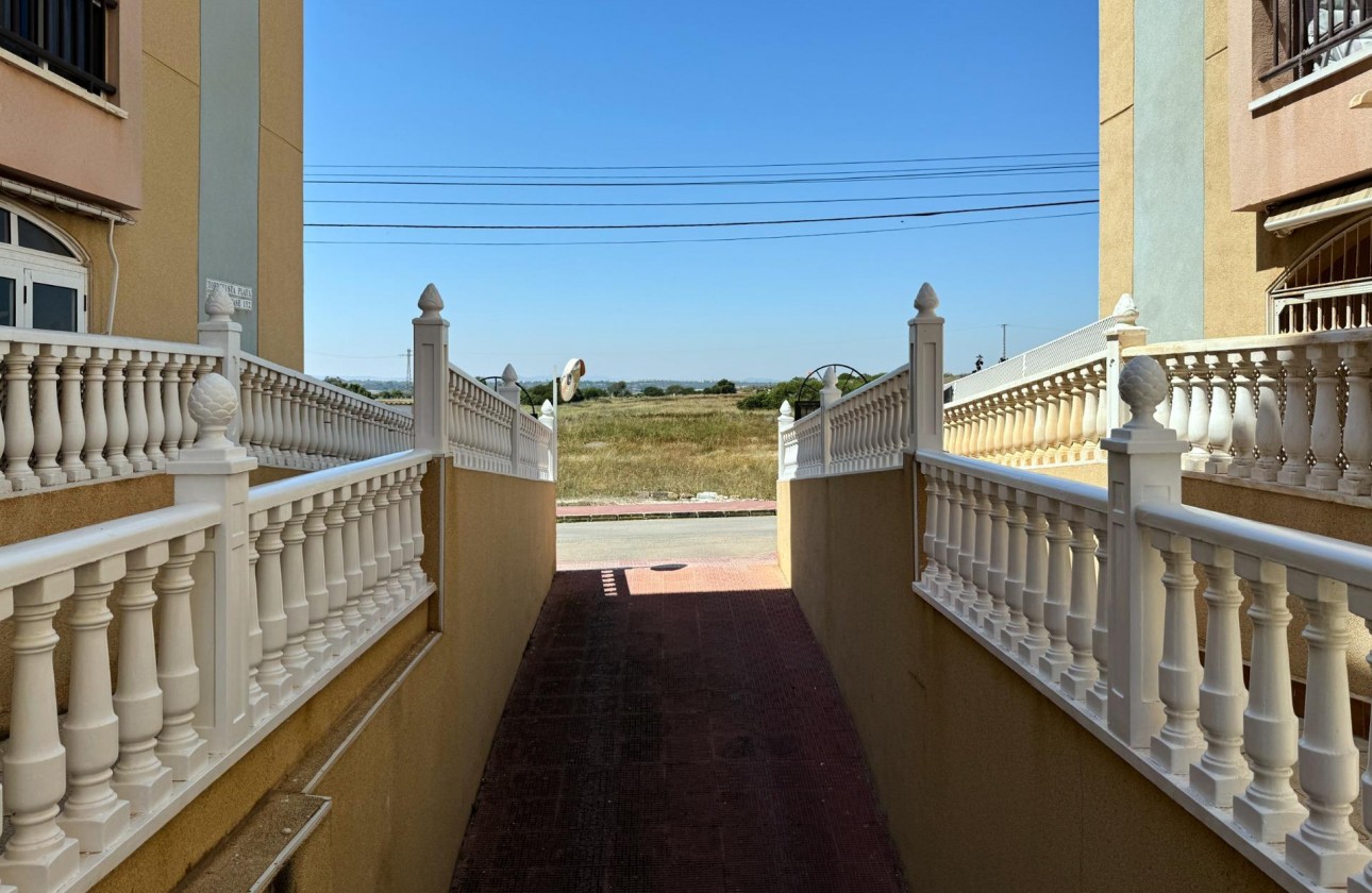 Revente - Appartement - Torrevieja - La Mata pueblo