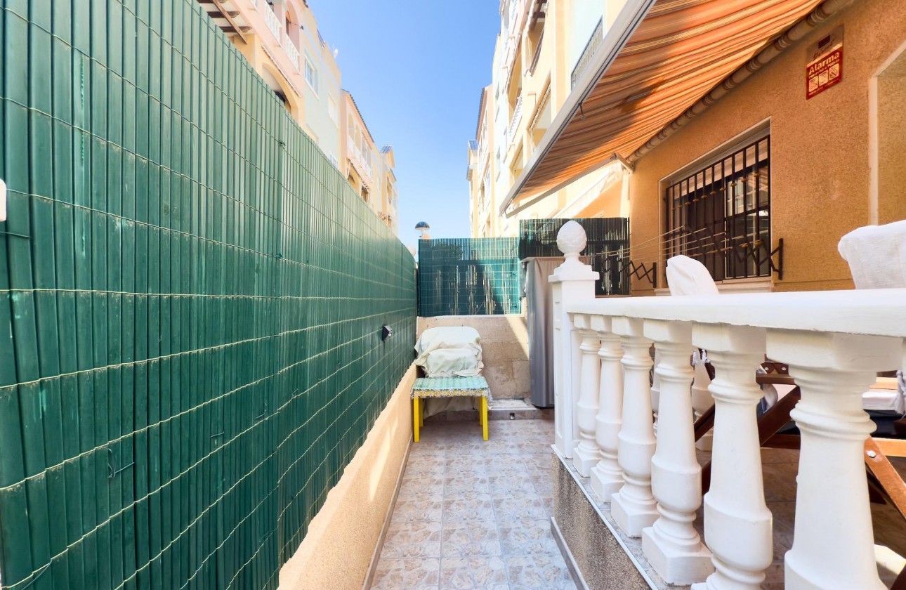 Revente - Appartement - Torrevieja - La Mata pueblo