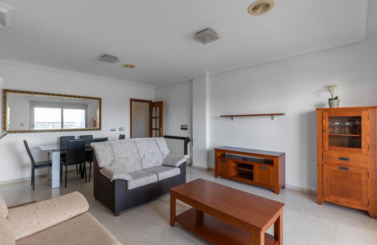 Revente - Appartement - Torrevieja - Paseo maritimo