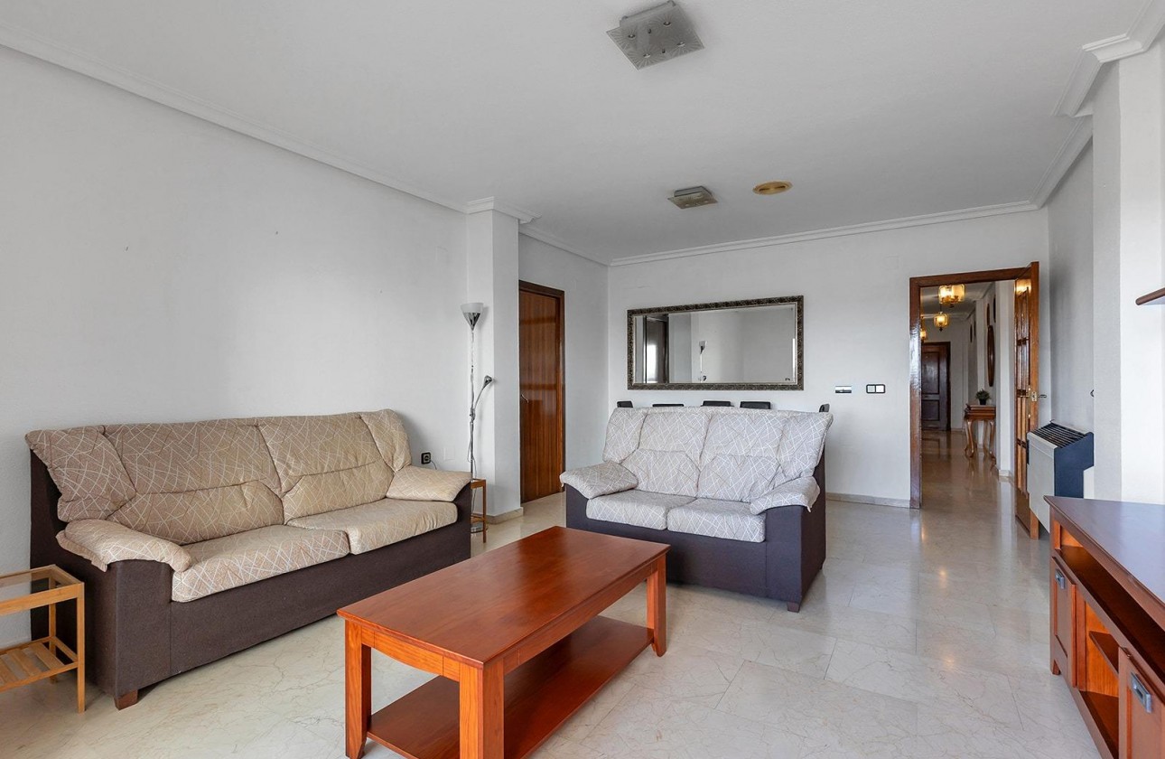 Revente - Appartement - Torrevieja - Paseo maritimo
