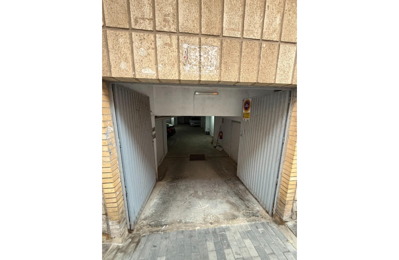 Revente - Garage - Torrevieja - Playa del cura