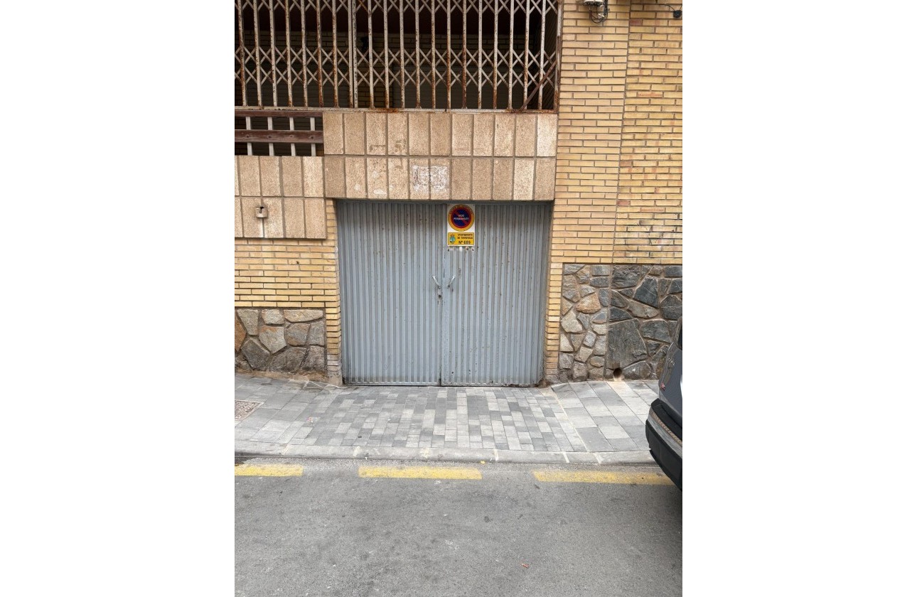 Revente - Garage - Torrevieja - Playa del cura
