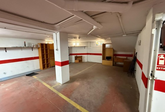 Long Term Rental - Garage - Torrevieja - Centro