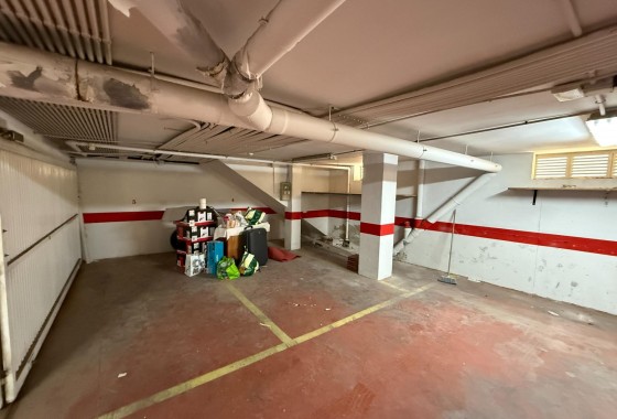 Long Term Rental - Garage - Torrevieja - Centro