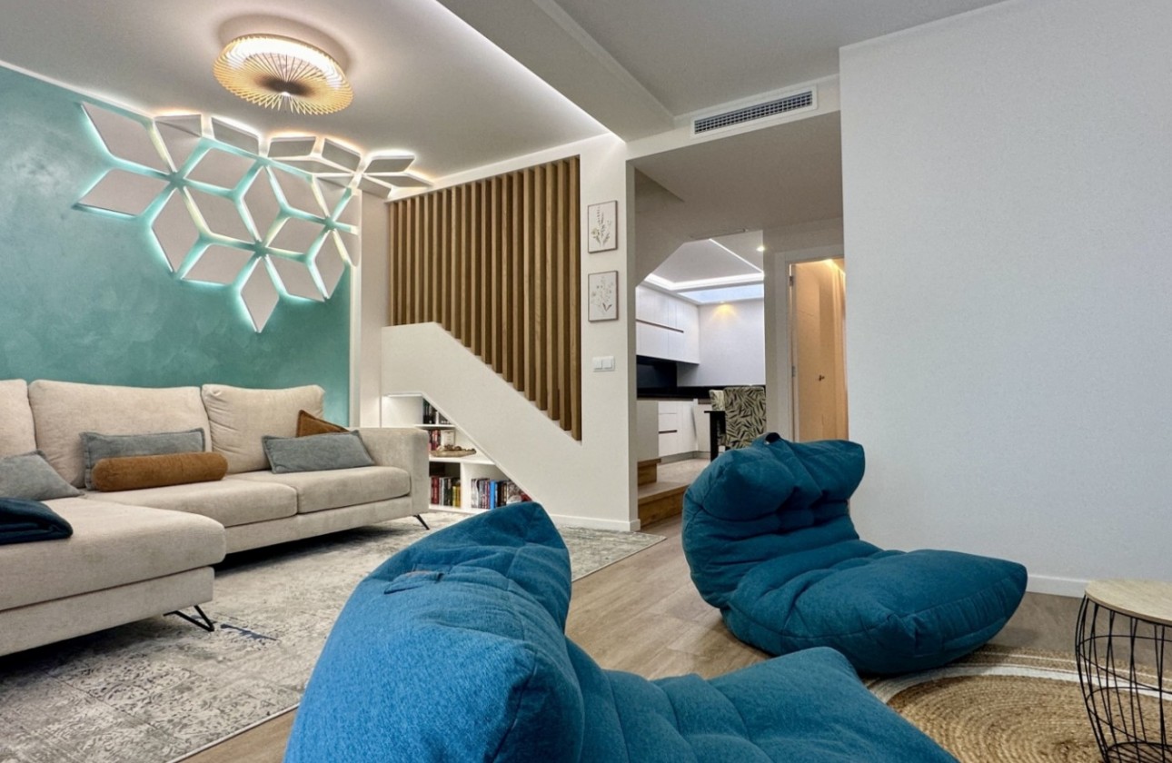 Reventa - Chalet - Orihuela Costa - La Florida