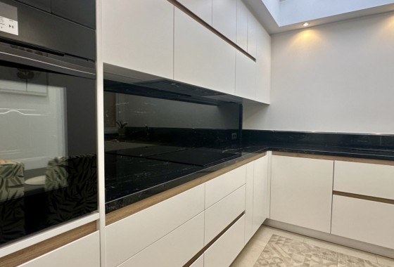 Reventa - Chalet - Orihuela Costa - La Florida