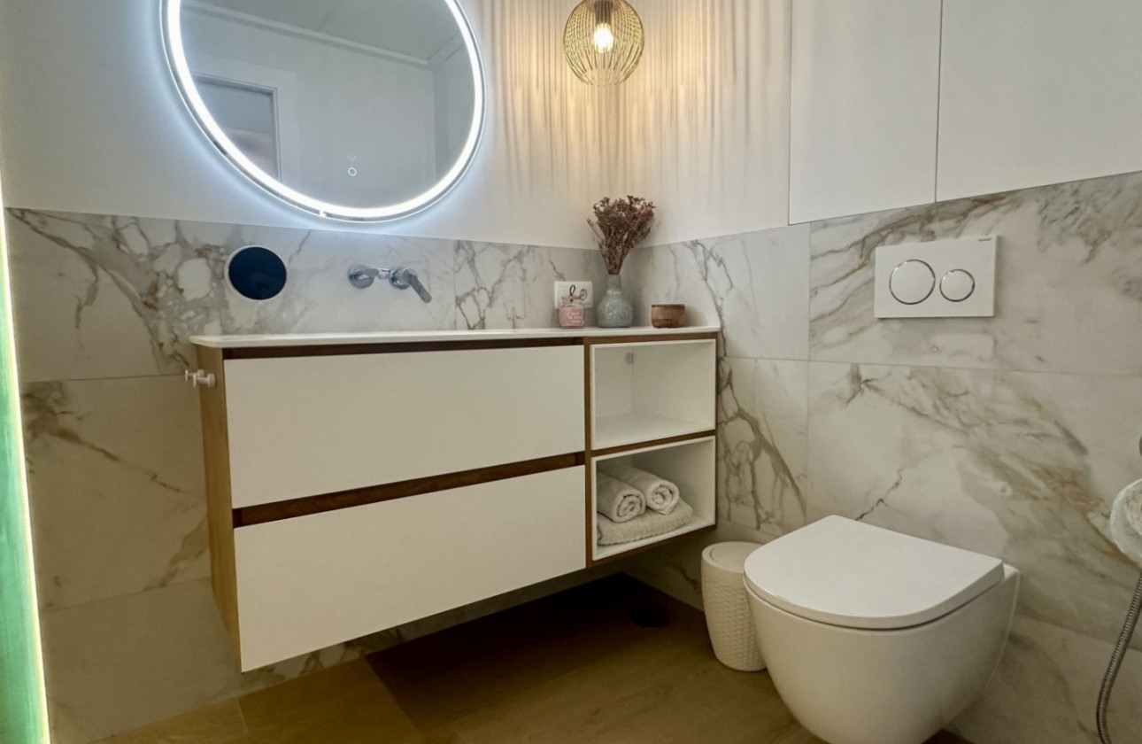 Reventa - Chalet - Orihuela Costa - La Florida