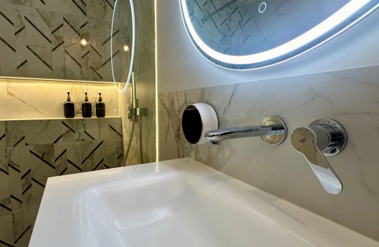 Reventa - Chalet - Orihuela Costa - La Florida