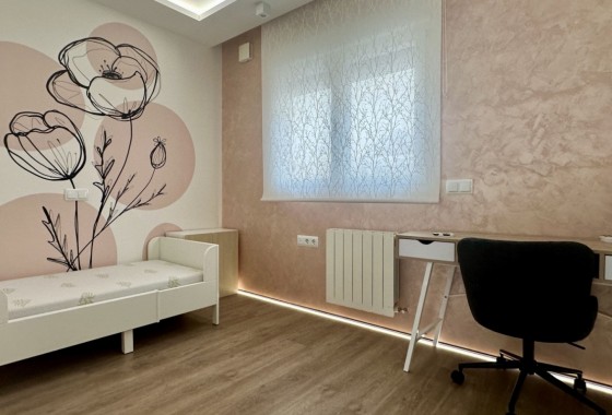 Reventa - Chalet - Orihuela Costa - La Florida