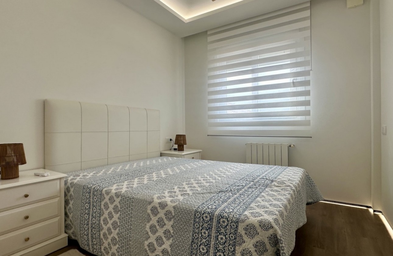 Reventa - Chalet - Orihuela Costa - La Florida