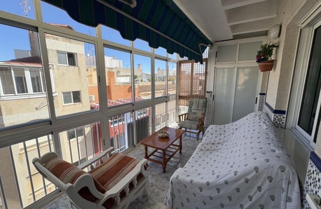 Reventa - Apartamento / piso - Torrevieja - torrevieja