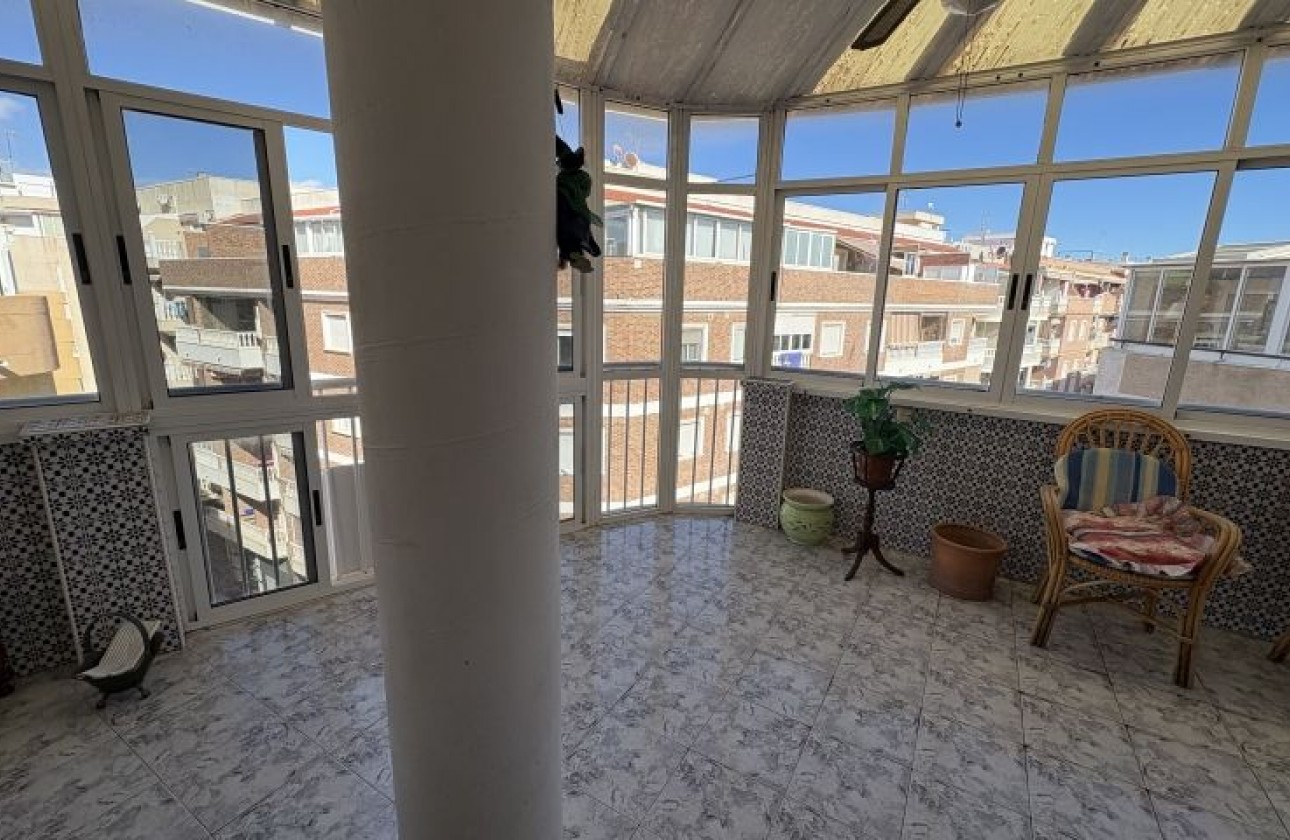 Reventa - Apartamento / piso - Torrevieja - torrevieja