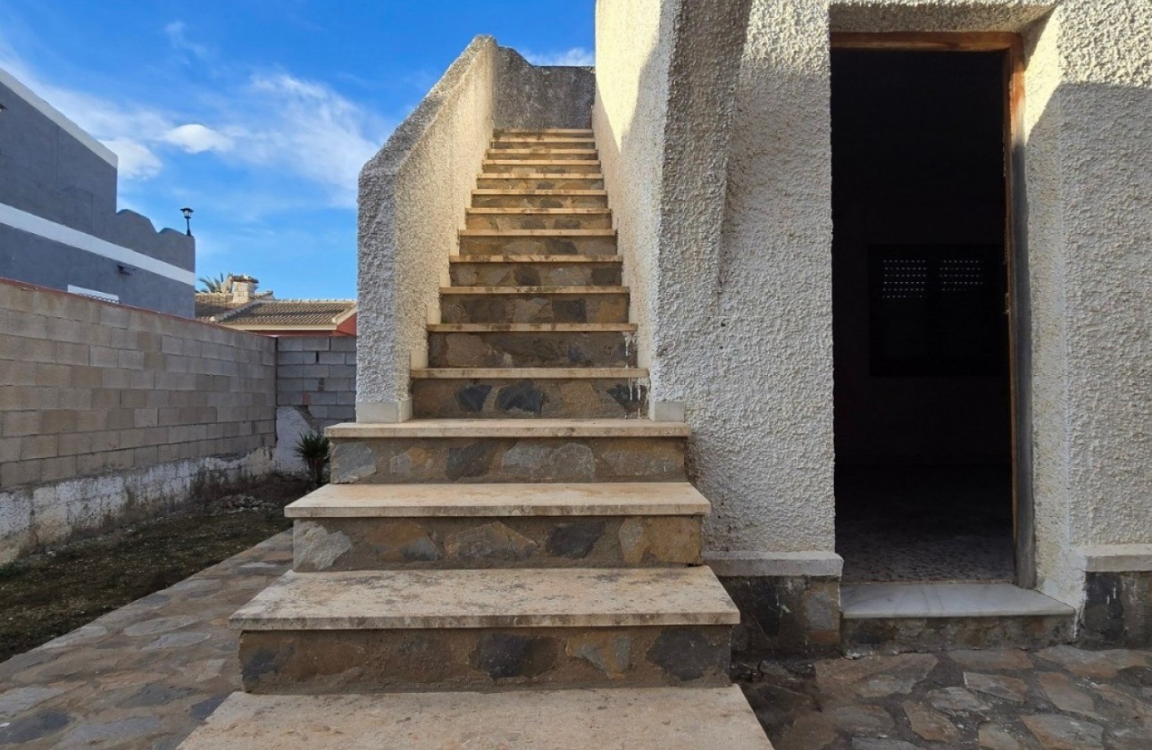 Revente - Villa - Torrevieja - El Chaparal