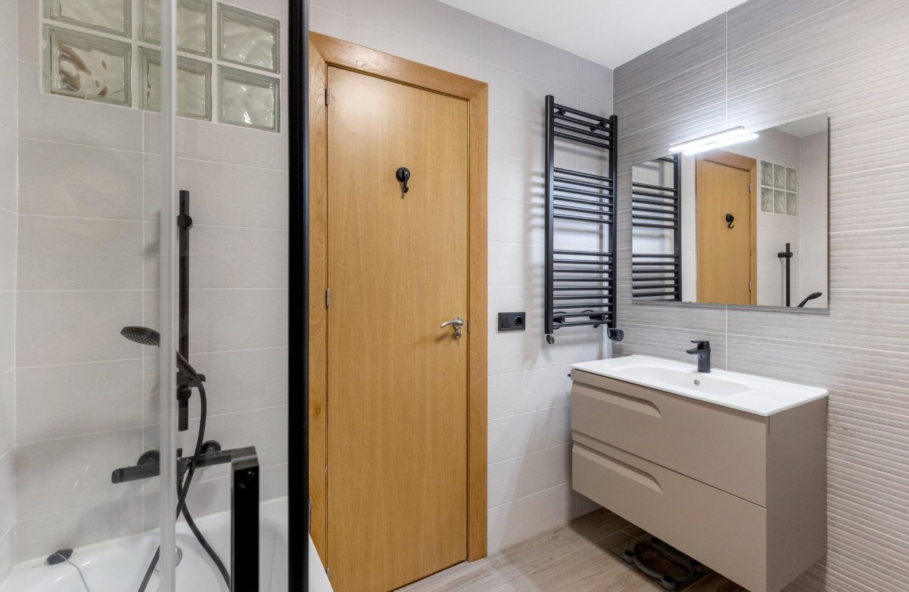 Revente - Appartement - Torrevieja - Playa del cura