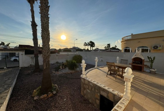 Reventa - Chalet - Torrevieja - San luis