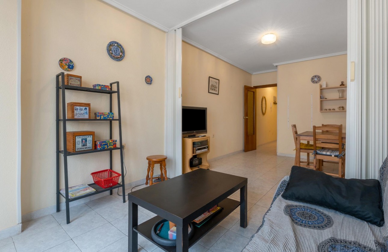 Revente - Appartement - Torrevieja - Centro