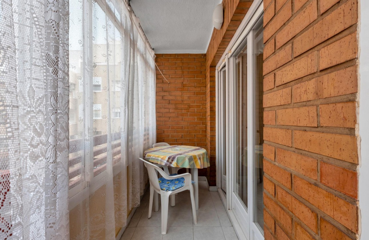 Revente - Appartement - Torrevieja - Centro