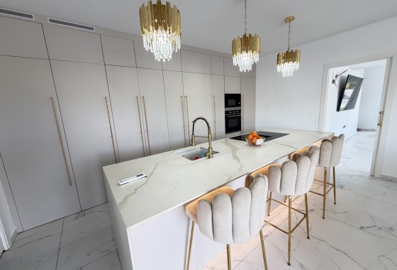 Revente - Villa - Villamartin