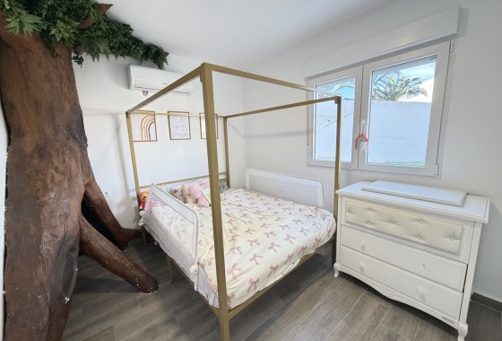 Revente - Villa - Villamartin