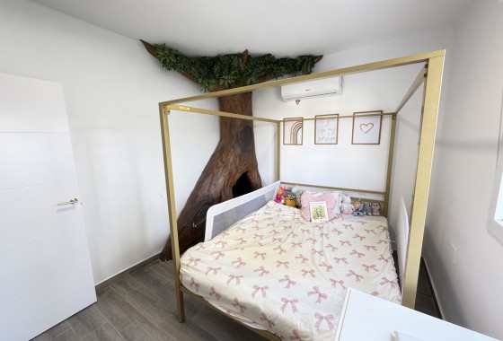 Revente - Villa - Villamartin