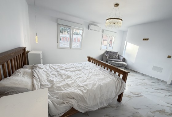 Revente - Villa - Villamartin