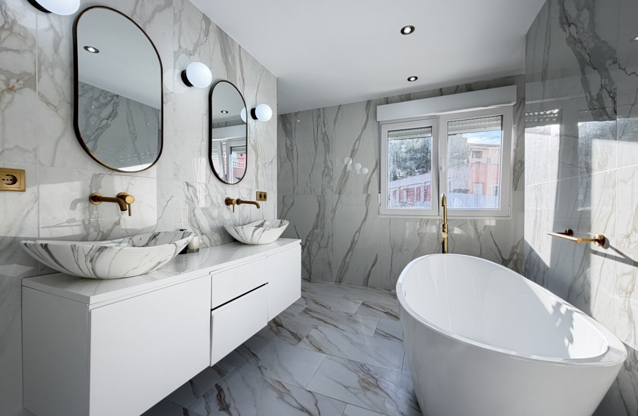 Revente - Villa - Villamartin