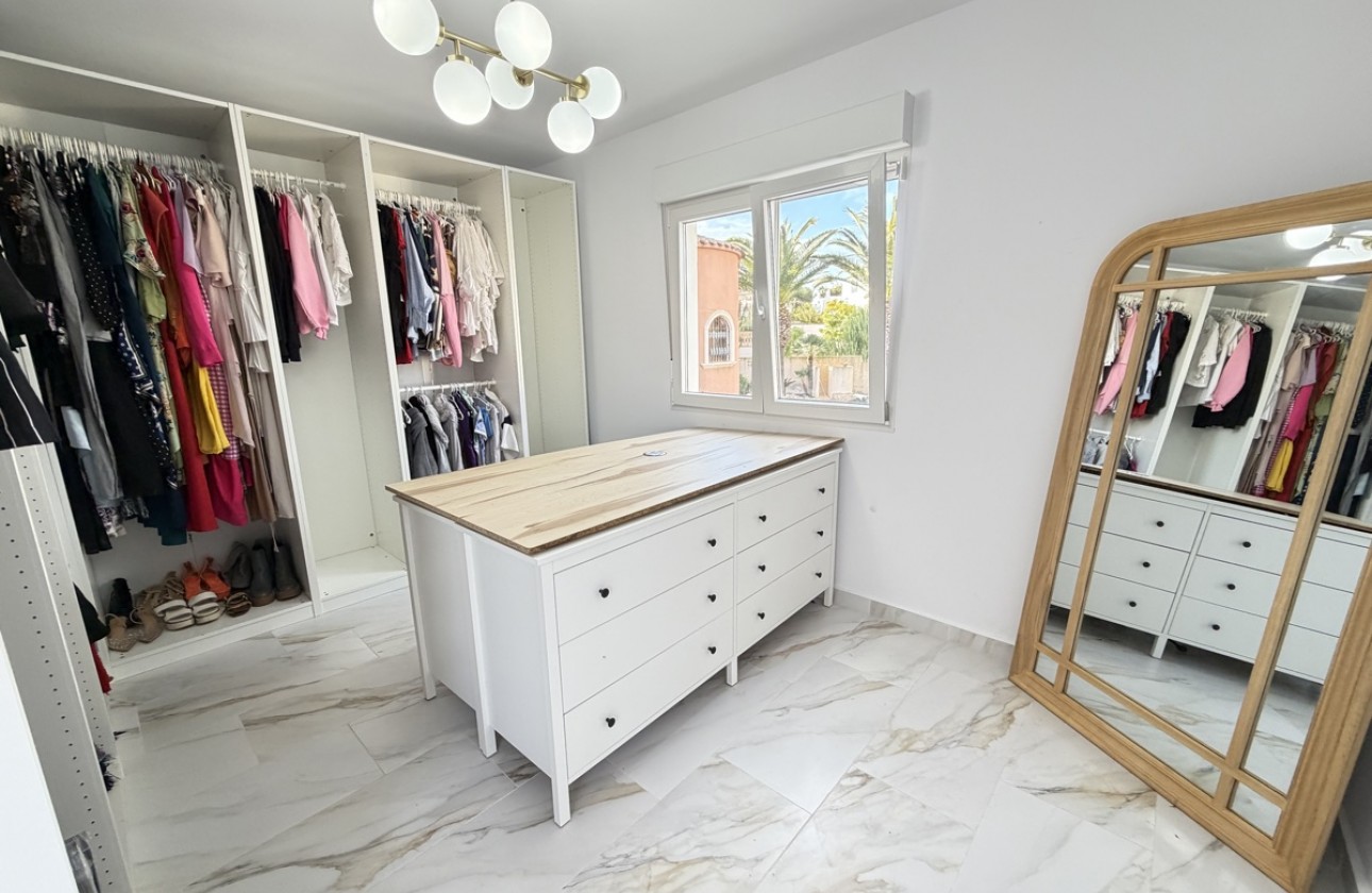 Revente - Villa - Villamartin