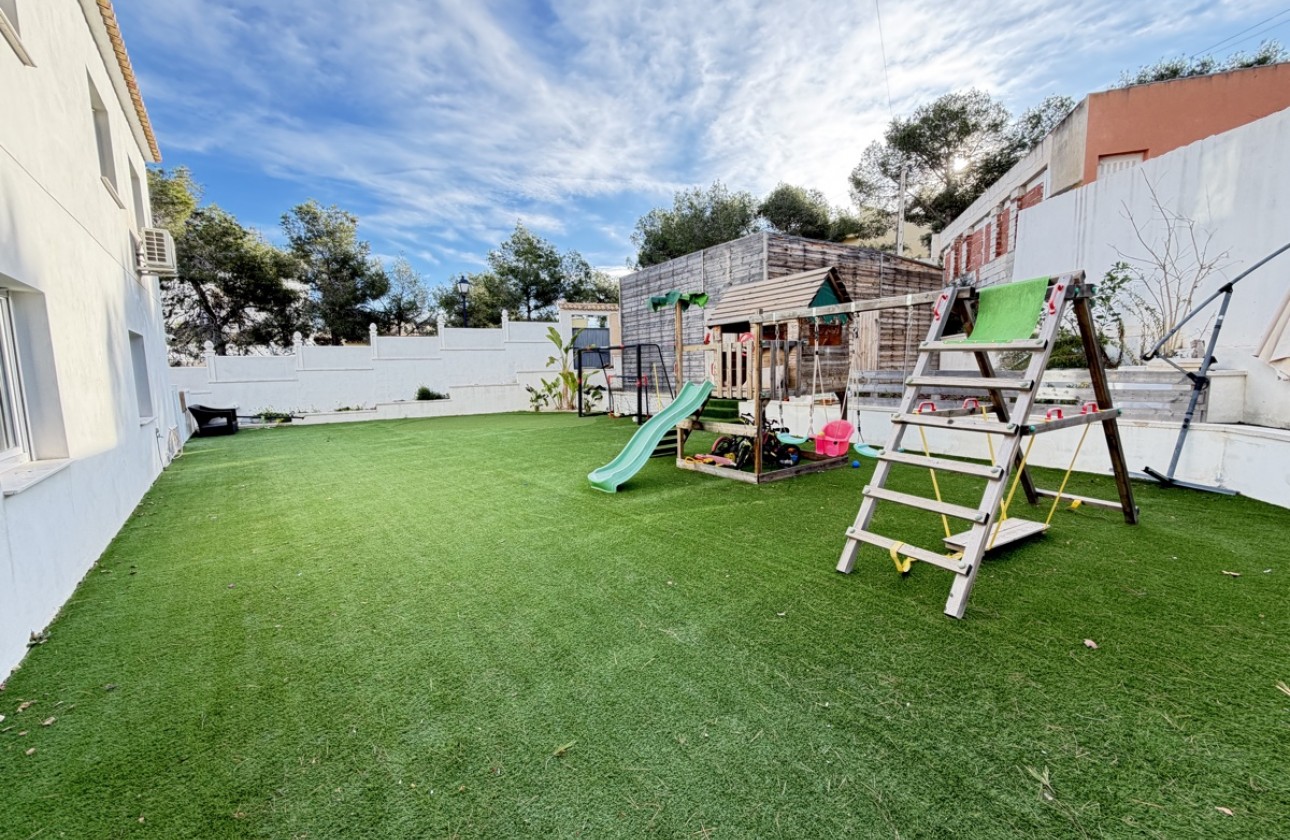 Revente - Villa - Villamartin